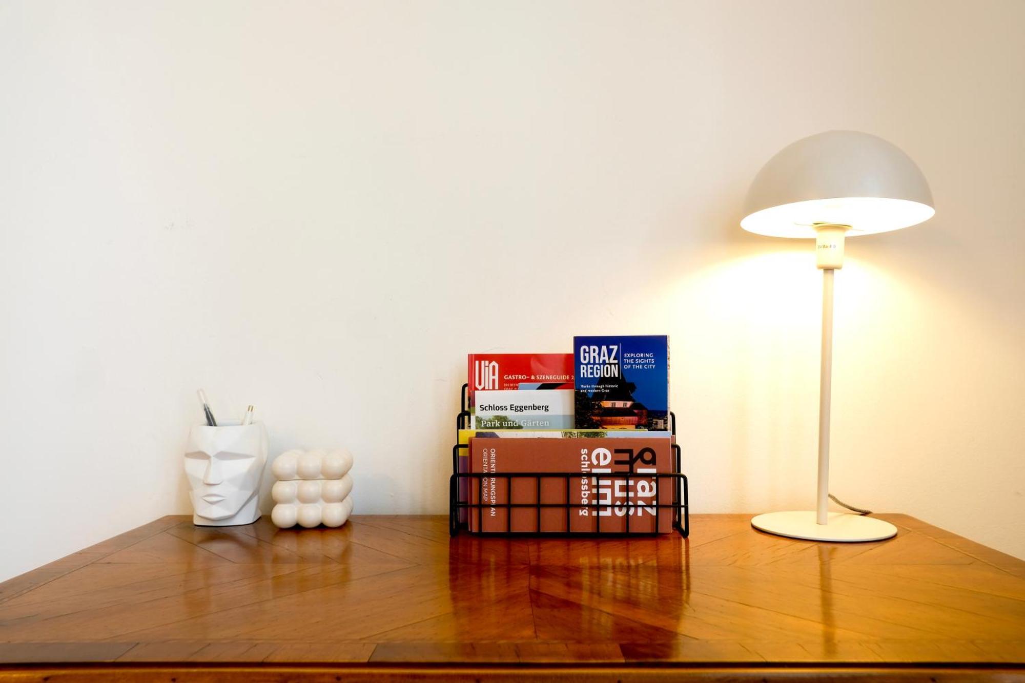 Stilvolles Apartment In Zentraler Lage - Free Parking กราซ ภายนอก รูปภาพ