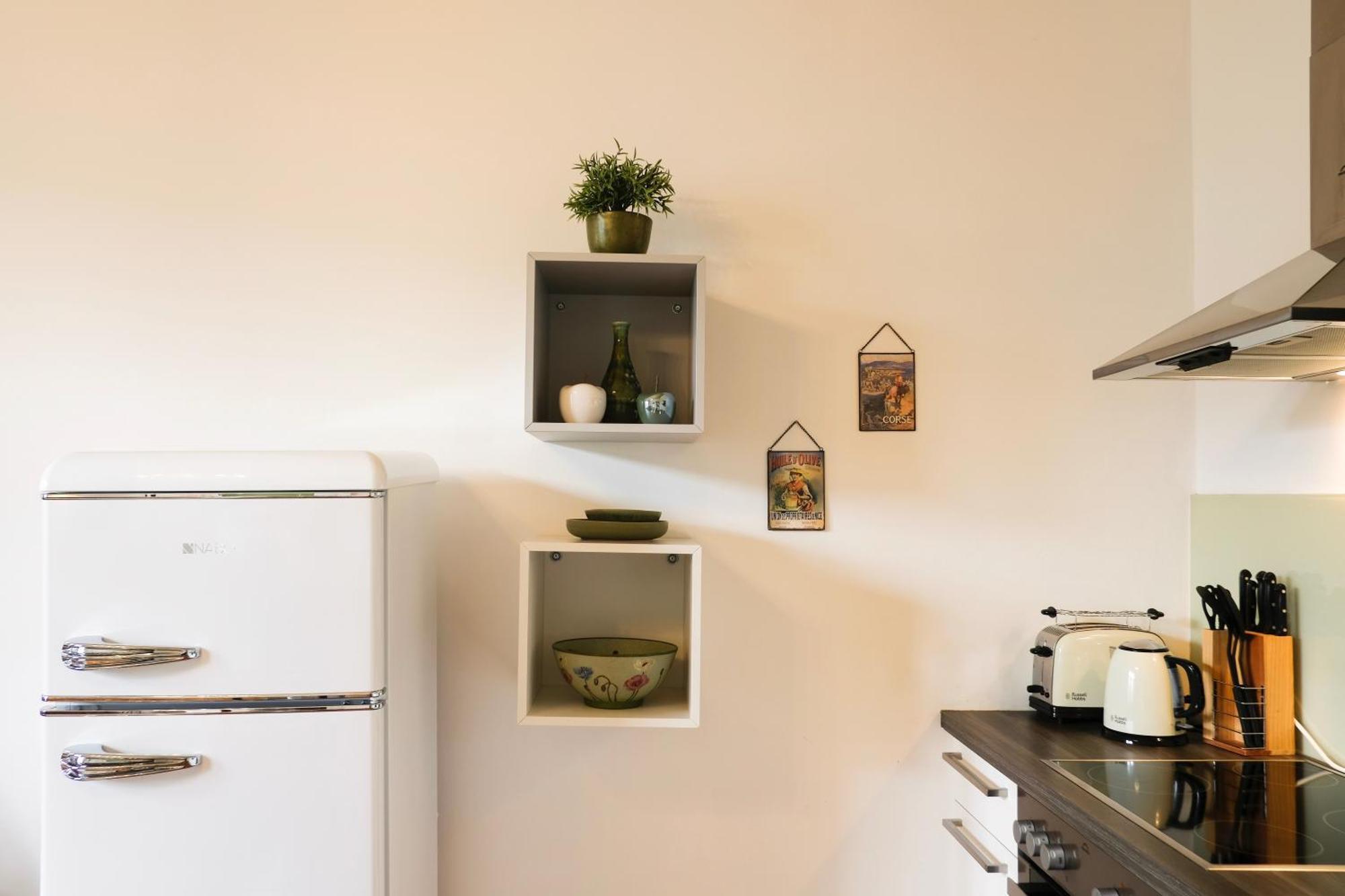 Stilvolles Apartment In Zentraler Lage - Free Parking กราซ ภายนอก รูปภาพ